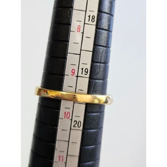 *Sale* Gold tone champagne colored rhinestone ring Size 9.5 - Picture 5 of 11